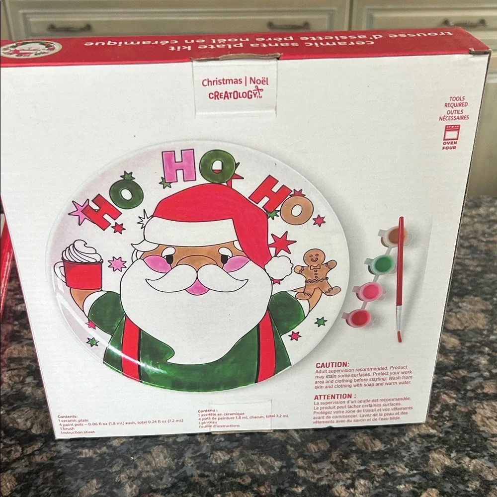 CREATOLOGY CERAMIC SANTA PLATE KIT AGES 8+NWT